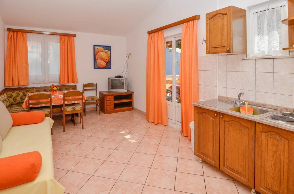Apartments Karla Orebić Zimmer foto