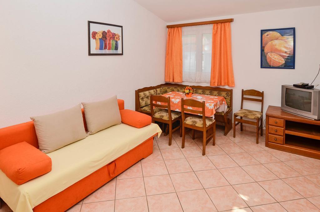 Apartments Karla Orebić Zimmer foto